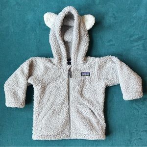 Patagonia Furry Friends Hoodie In Salt Gray